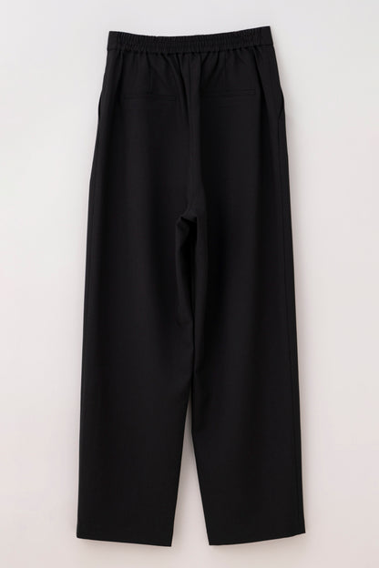 こだわりのタックワイドパンツ　股下72cm