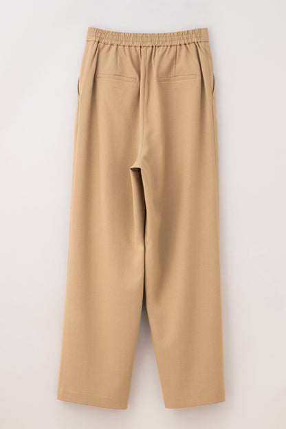 こだわりのタックワイドパンツ　股下68cm