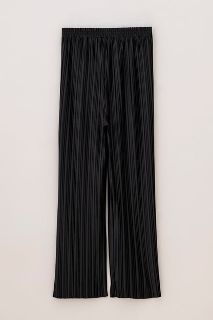 こだわりのプリーツパンツ股下65cm