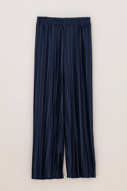 こだわりのプリーツパンツ股下65cm